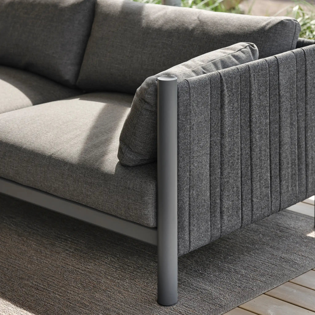BRAD 2-Seater Outdoor Sofa in Anthracite - BRAFAB | Milola
