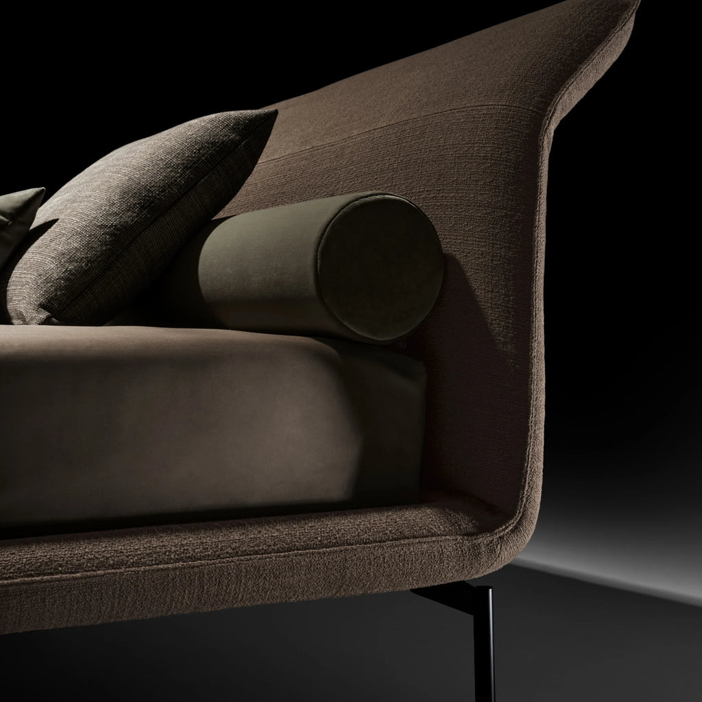 ELLE H.9 Bed in Brown Ricanto Col. 004 - Twils | Milola