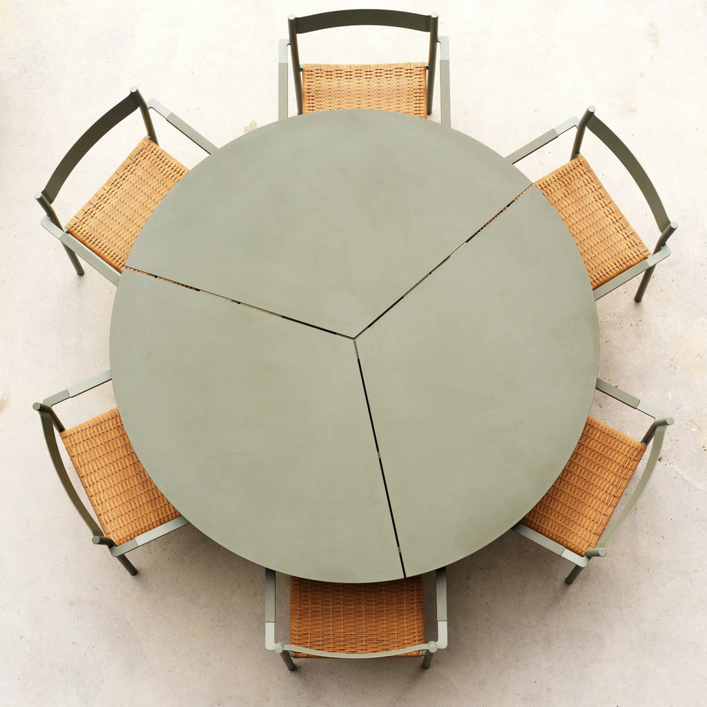 PEACE Outdoor Dining Set in Anthracite/Natural - BRAFAB | Milola